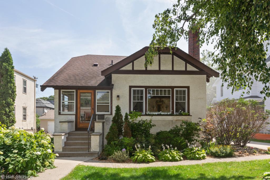 4317 Abbott Avenue - Photo 1