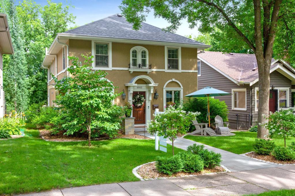 4945 Morgan Avenue - Photo 1
