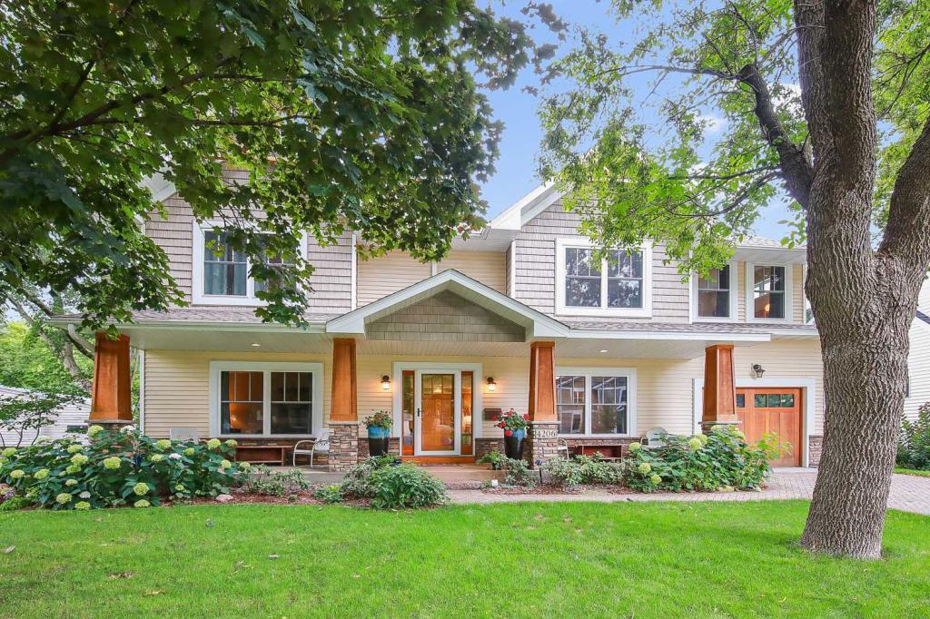 4206 Princeton Avenue - Photo 1