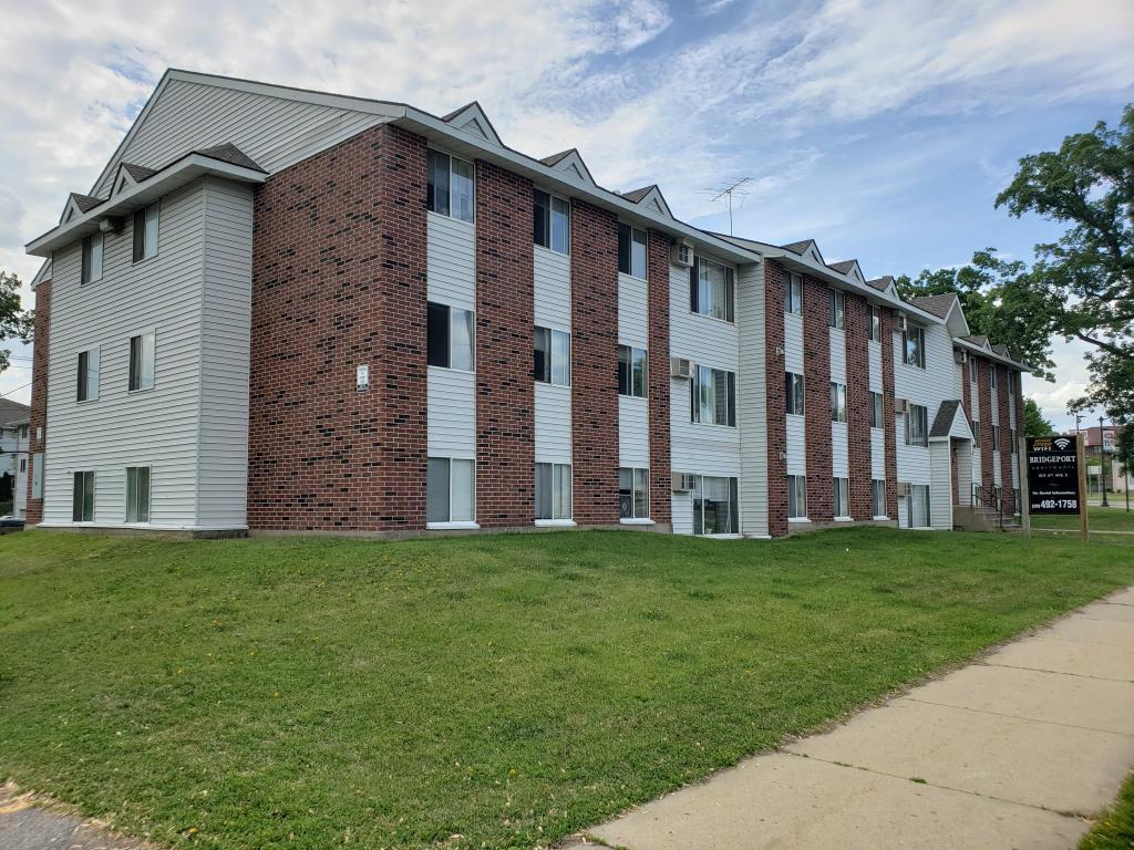 1011 5th Avenue - Photo 1