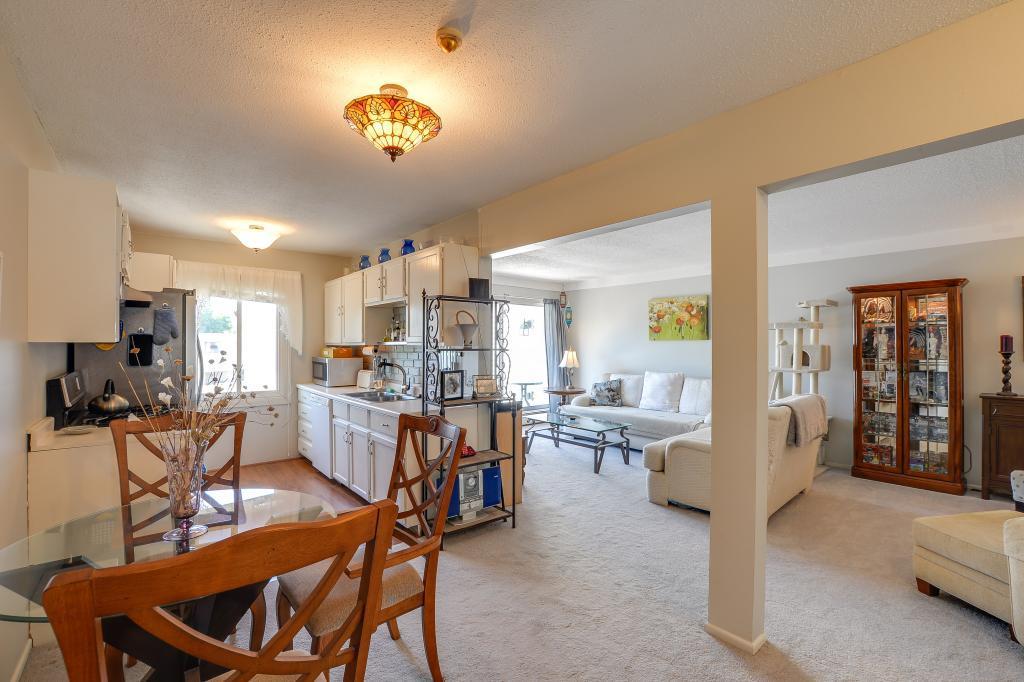 10720 Rockford Road - Photo 1