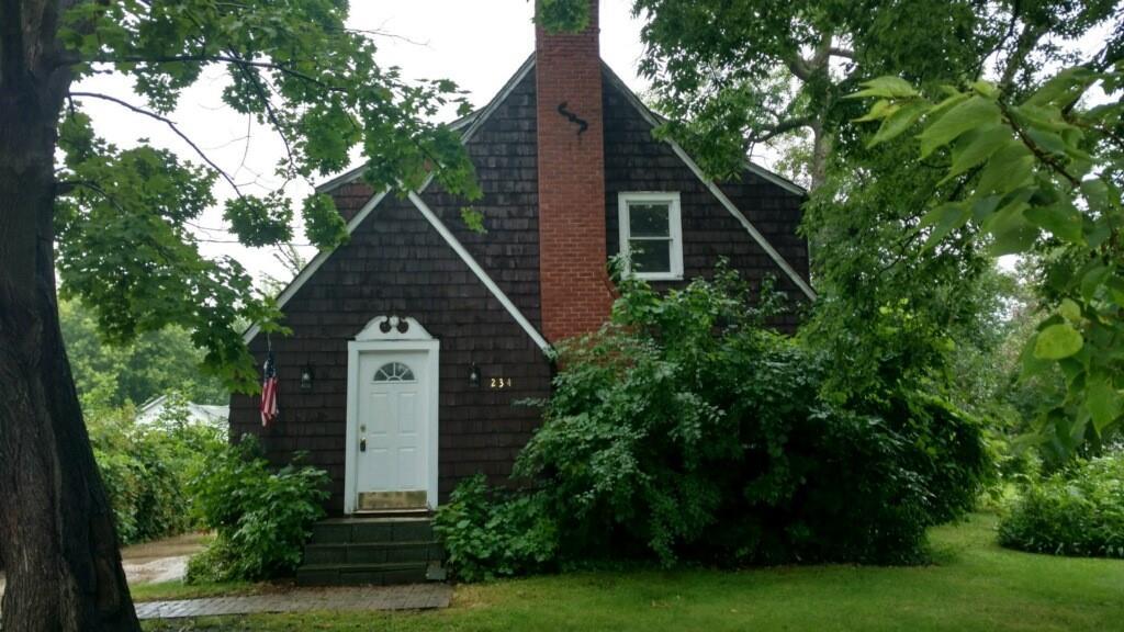 234 4th Street - Photo 1