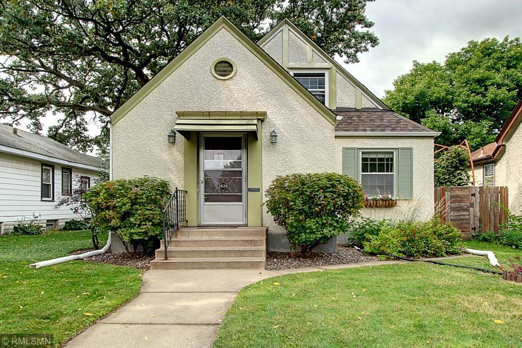 2626 Benjamin Street - Photo 1