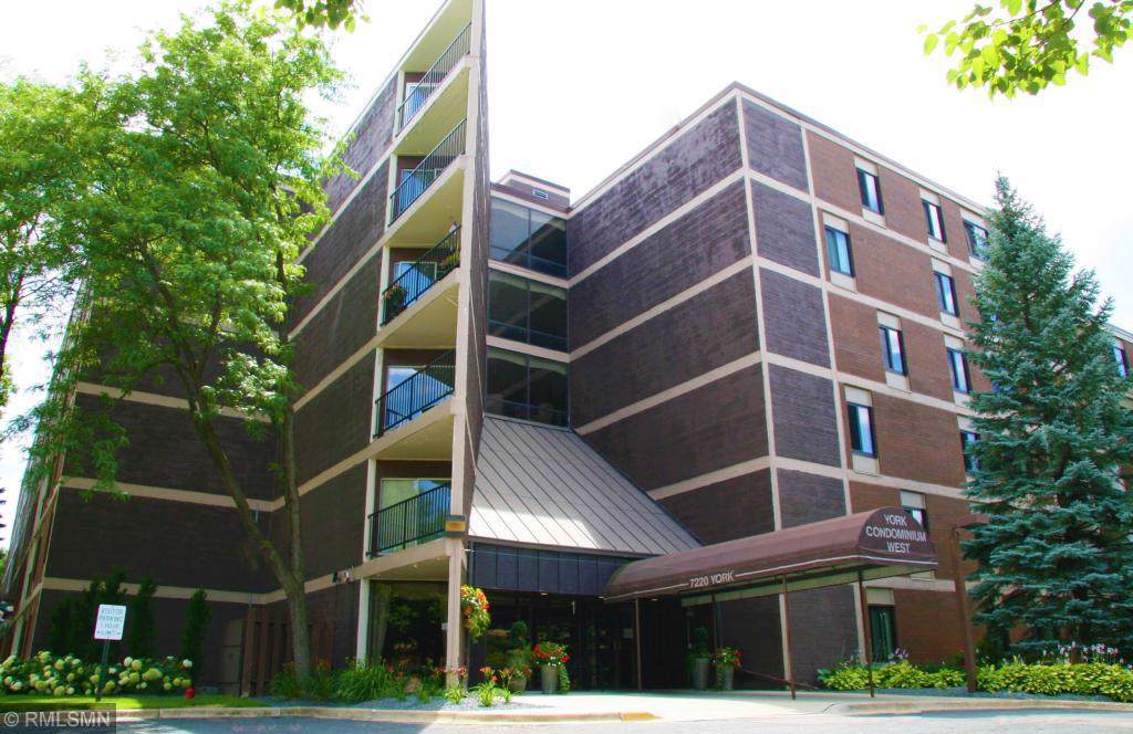 7220 York Avenue - Photo 1