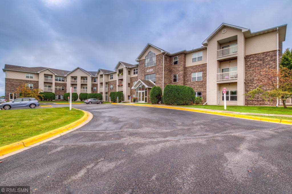 1331 Lake Drive - Photo 1