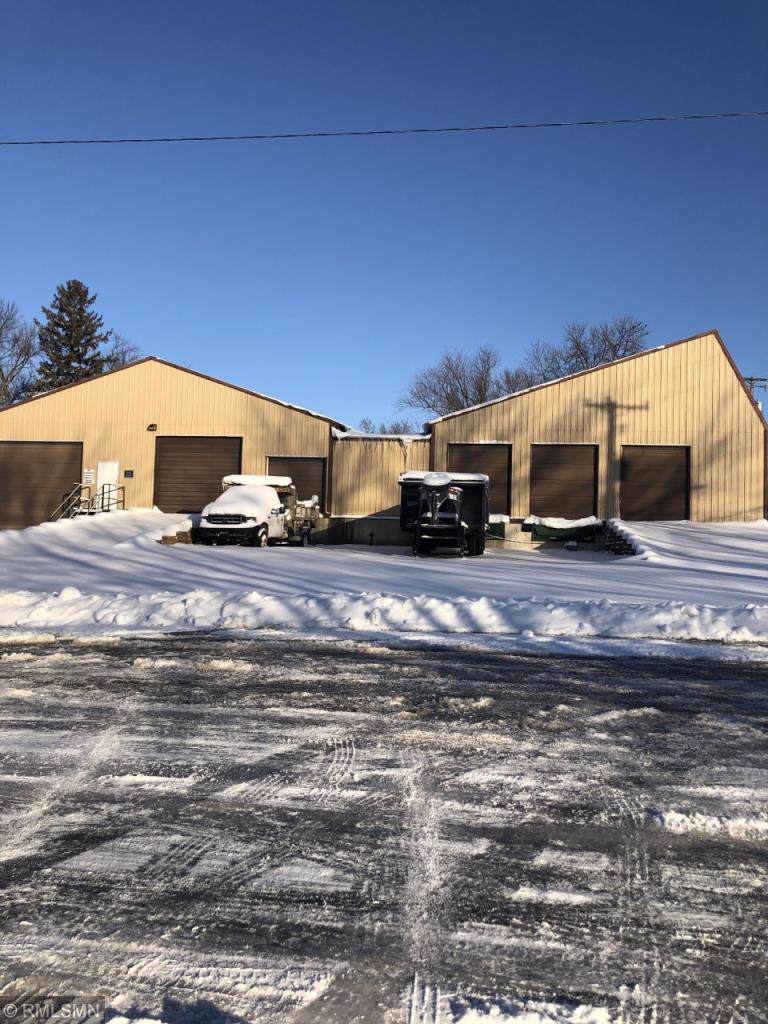 960 Vine Street - Photo 1