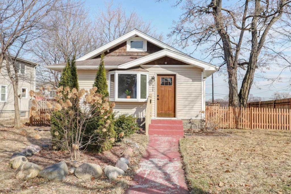 998 Livingston Avenue - Photo 1