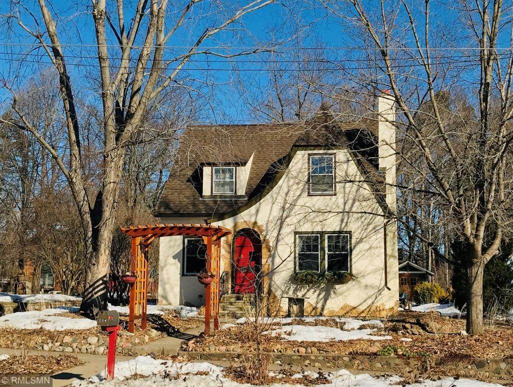 204 7th Street - Photo 1
