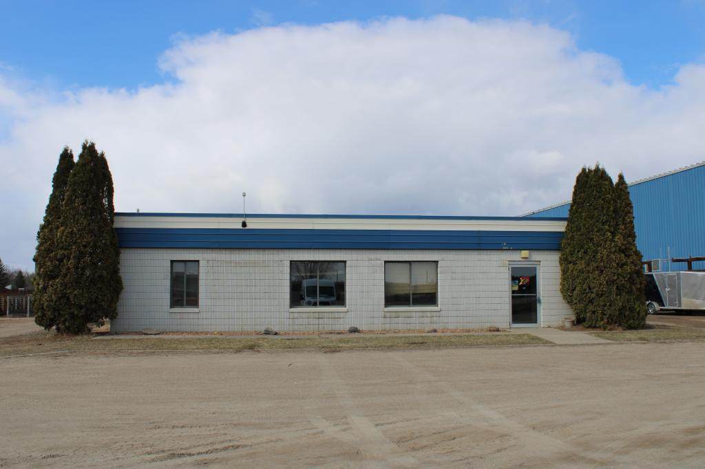 4451 County Road 13 - Photo 1