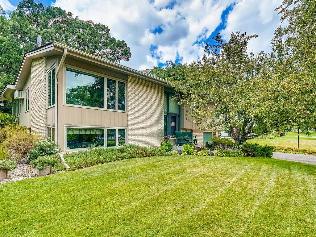 112 Rustle Road - Photo 1