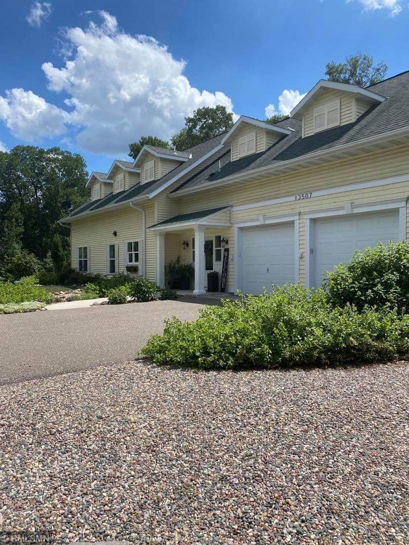 13507 Honeysuckle Way - Photo 1
