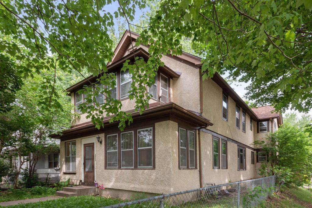 2600 Plymouth Avenue - Photo 1