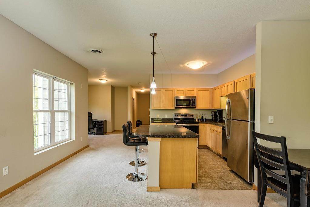 2850 Cedar Avenue - Photo 1