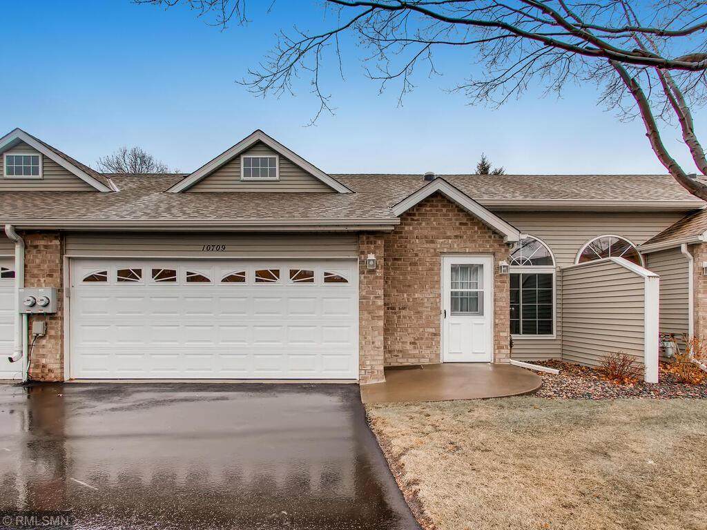 10709 Quince Street - Photo 1