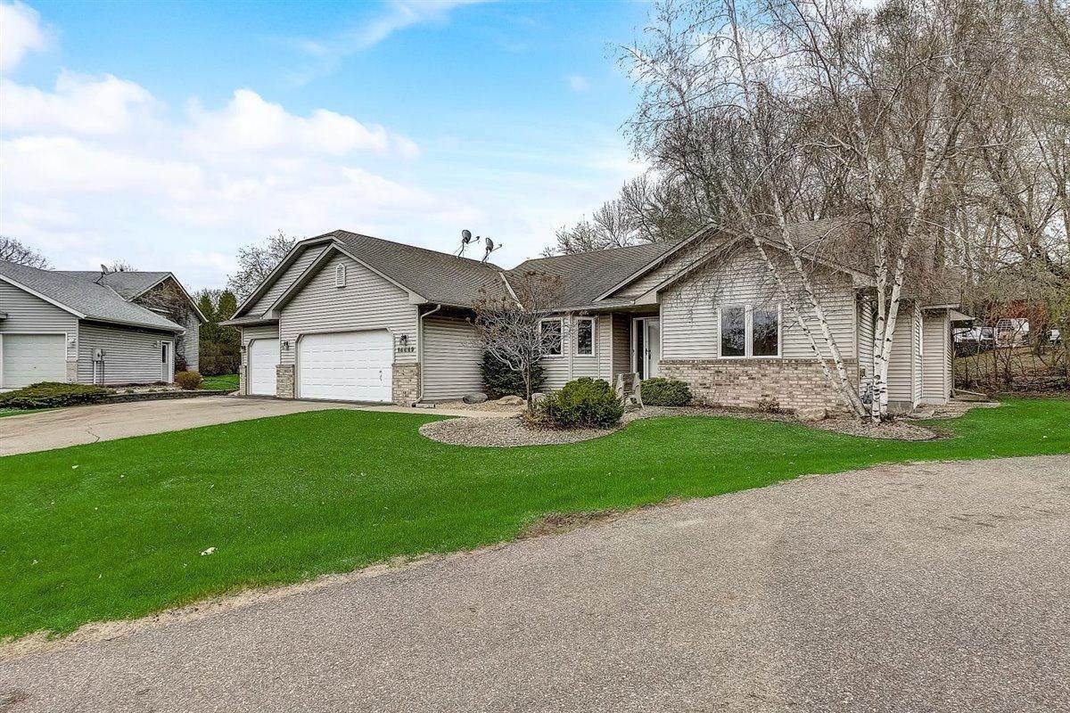 14449 Dawson Court - Photo 1