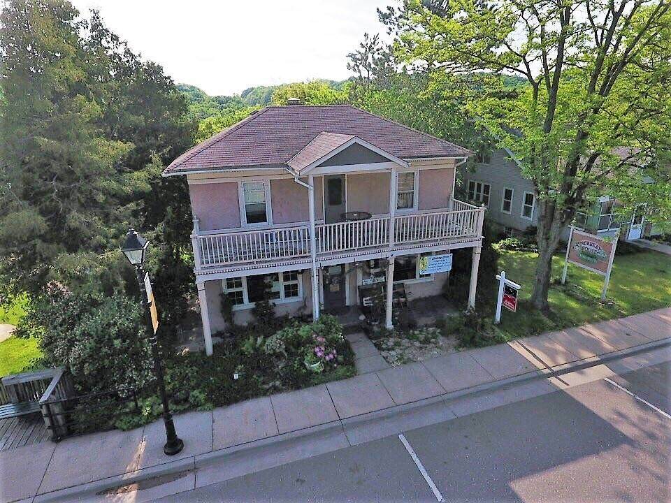 418 Bench Street - Photo 1
