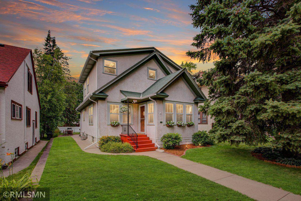 2926 Hayes Street - Photo 1