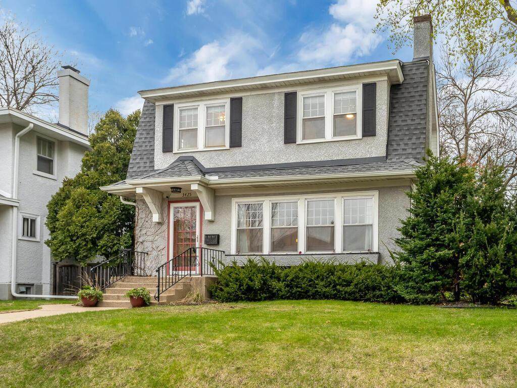 3425 Fremont Avenue - Photo 1