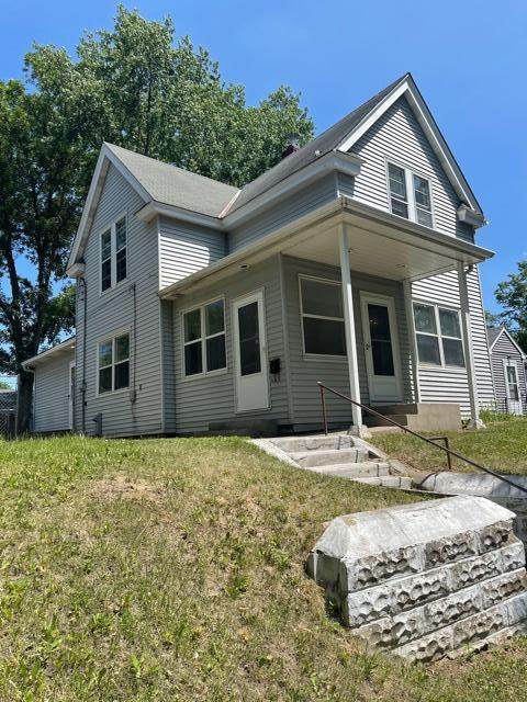 1651 4th Street - Photo 1