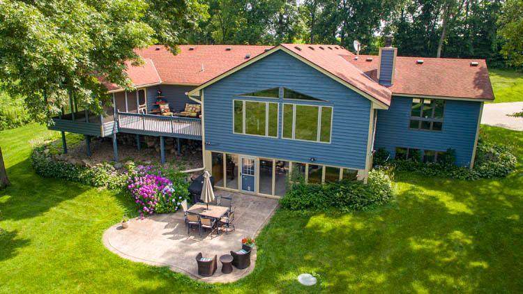5629 Dague Avenue - Photo 1