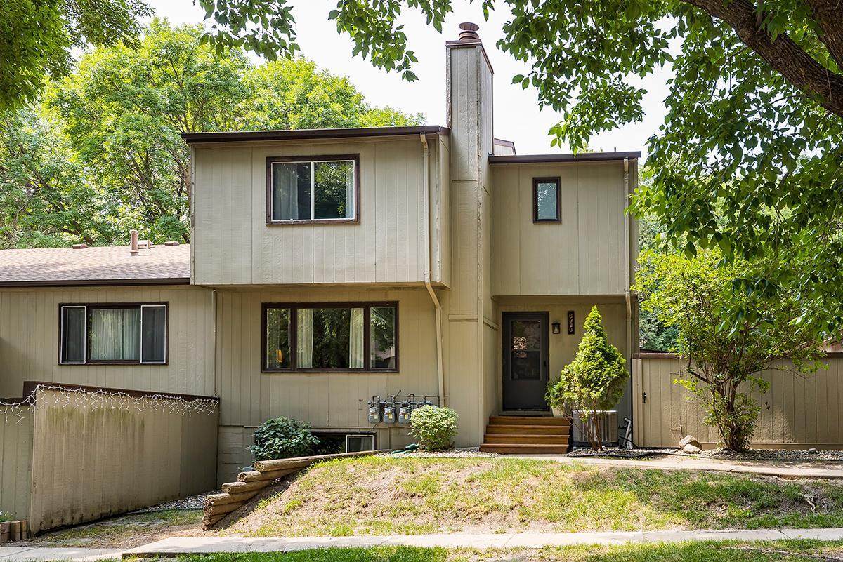 6380 Saint Johns Drive - Photo 1