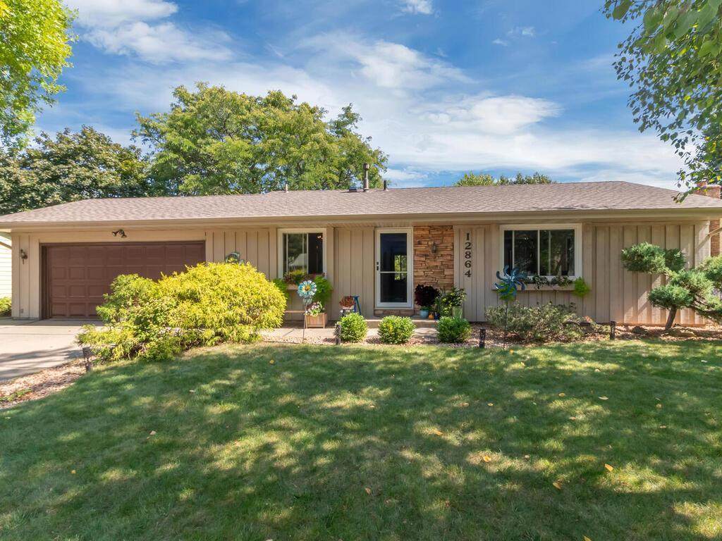 12864 Eveleth Avenue - Photo 1
