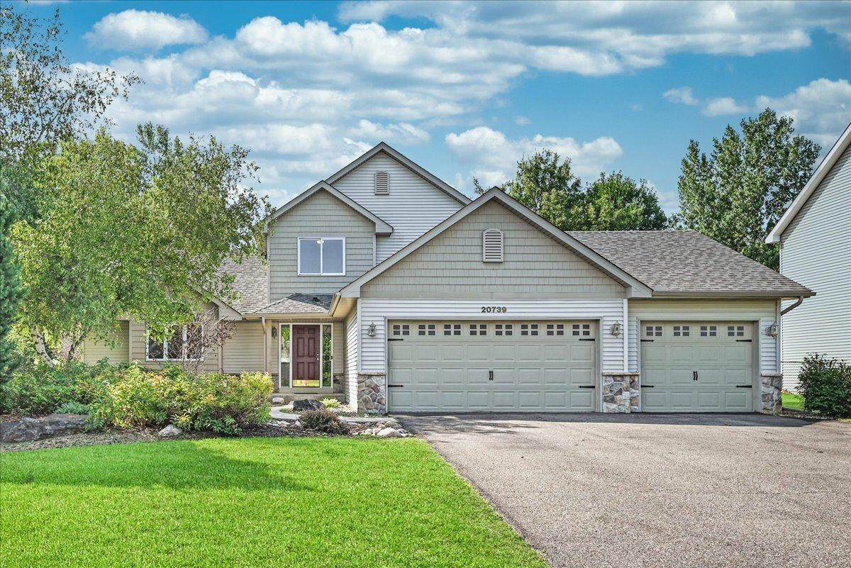 20739 Islandview Circle - Photo 1