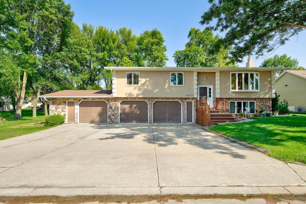 122 6th Avenue - Photo 1
