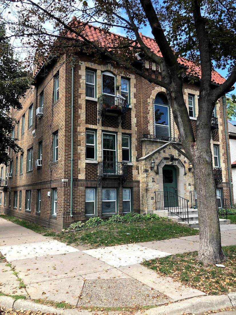 3252 Fremont Avenue - Photo 1