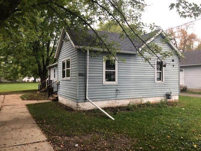 1510 8th Street - Photo 1