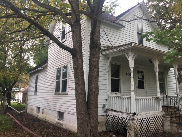 409 Walnut Street - Photo 1