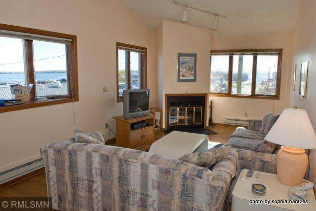 117 1st Street - Photo 1