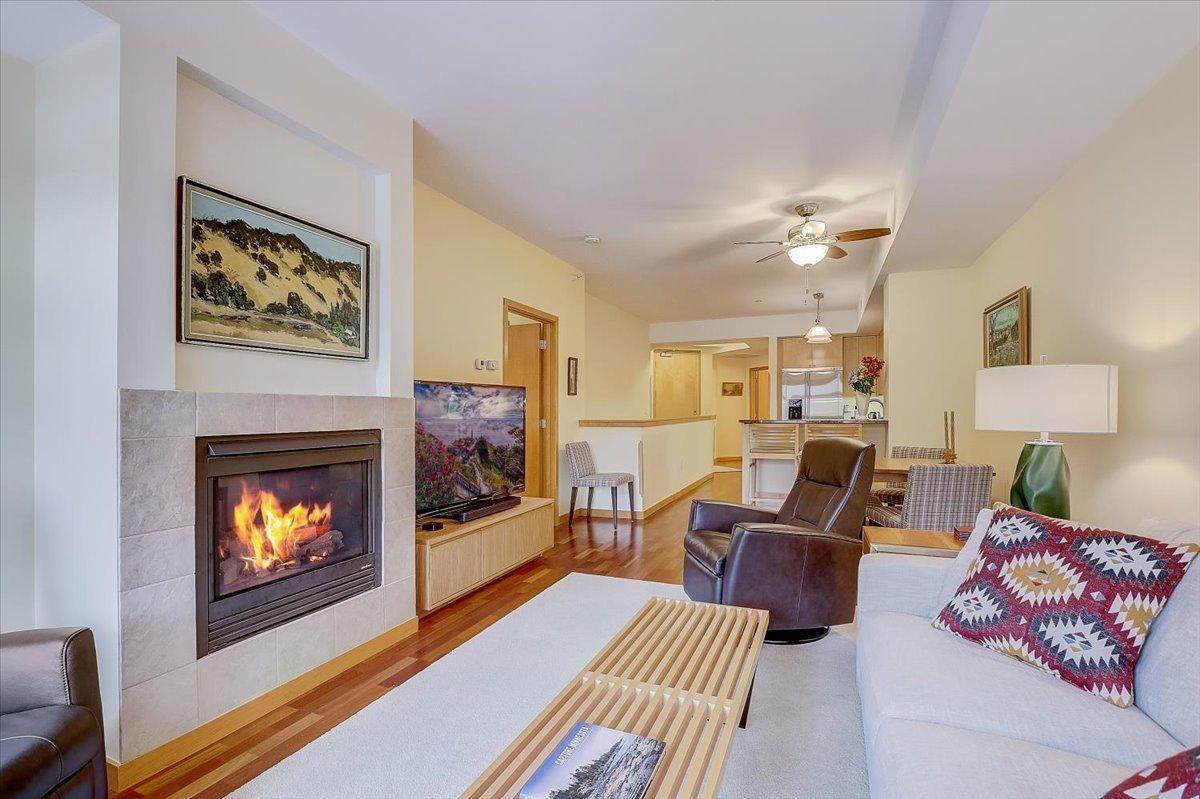 501 Main Street - Photo 1
