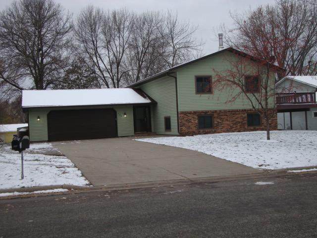 423 10th Avenue - Photo 1