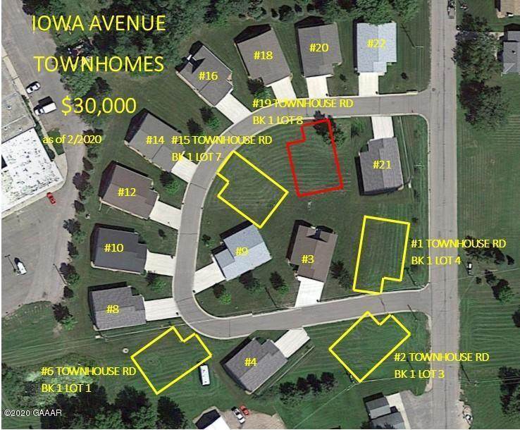 19 Townhouse Road - Photo 1
