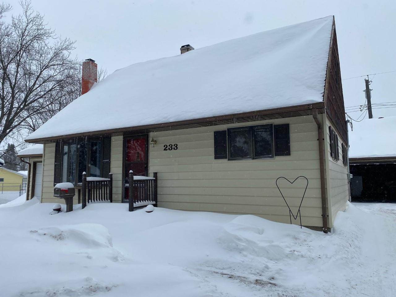 233 Wyandotte Road - Photo 1