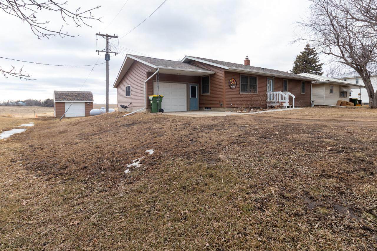 221 West Street - Photo 1