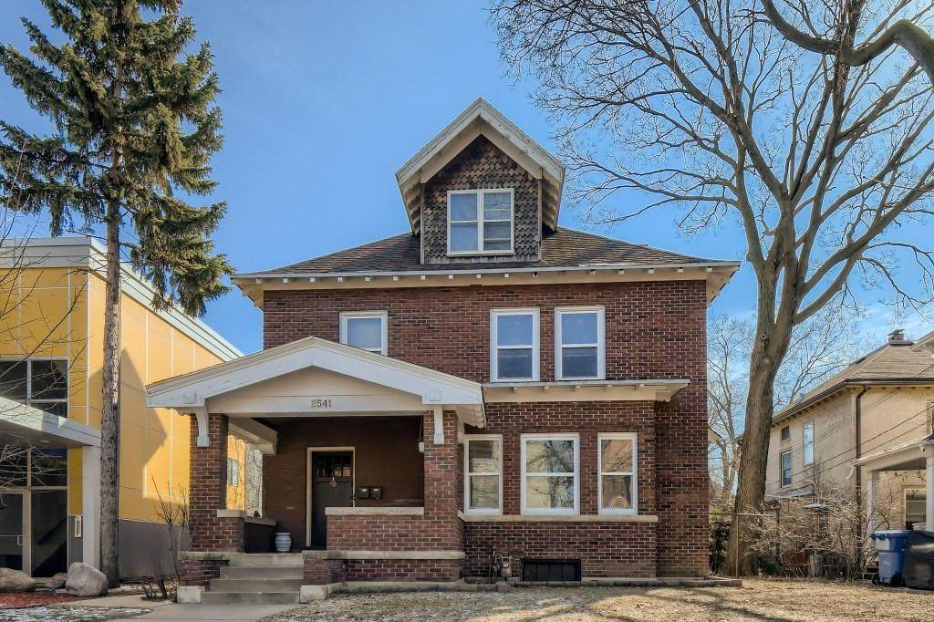 2541 3rd Avenue - Photo 1