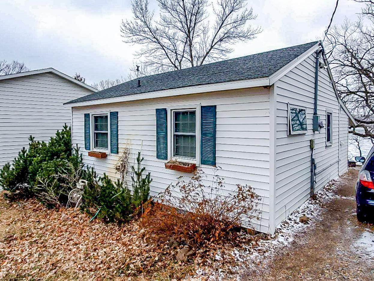 20851 Edgewater Road - Photo 1