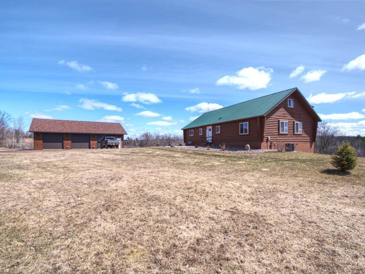 W15991 Random Ridge Road - Photo 1