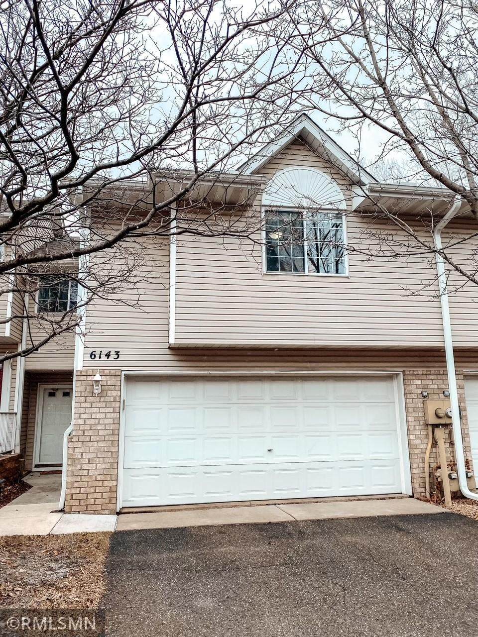 6143 Creek Line Drive - Photo 1