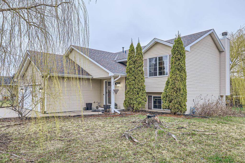 468 Somerset Lane - Photo 1