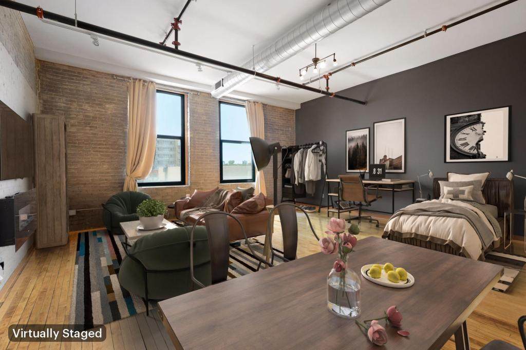 523 Jackson Street - Photo 1