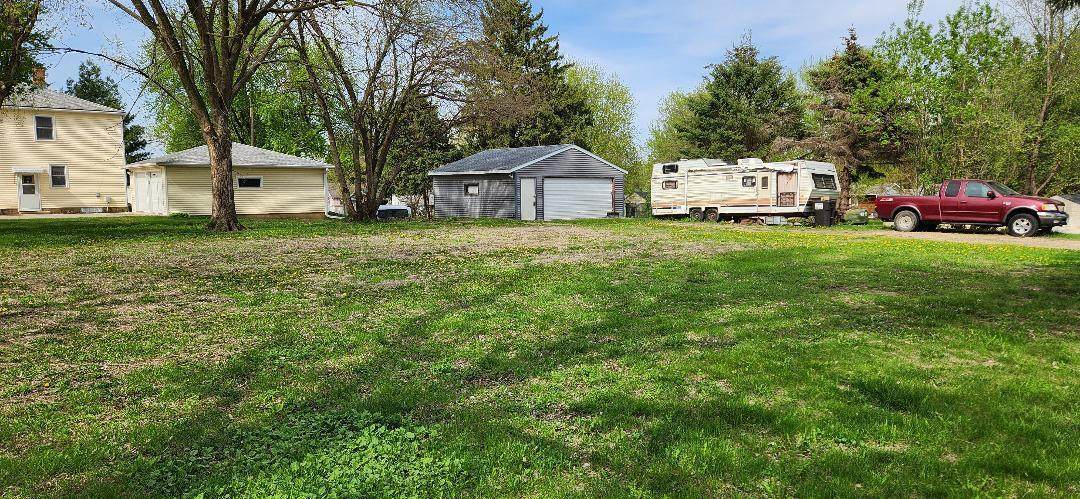 310 3rd Avenue - Photo 1