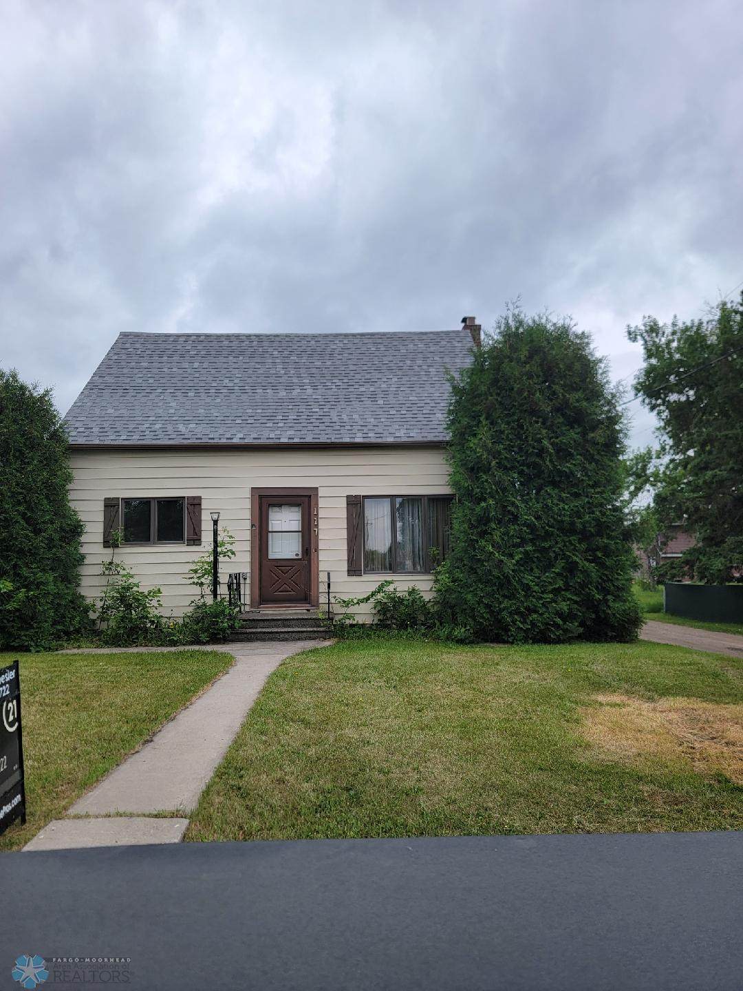 117 5th Street - Photo 1