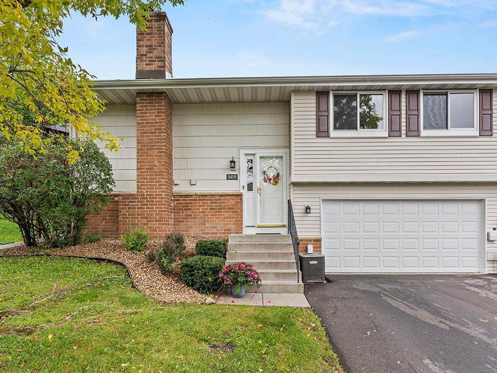 8419 97 1/2 Street - Photo 1