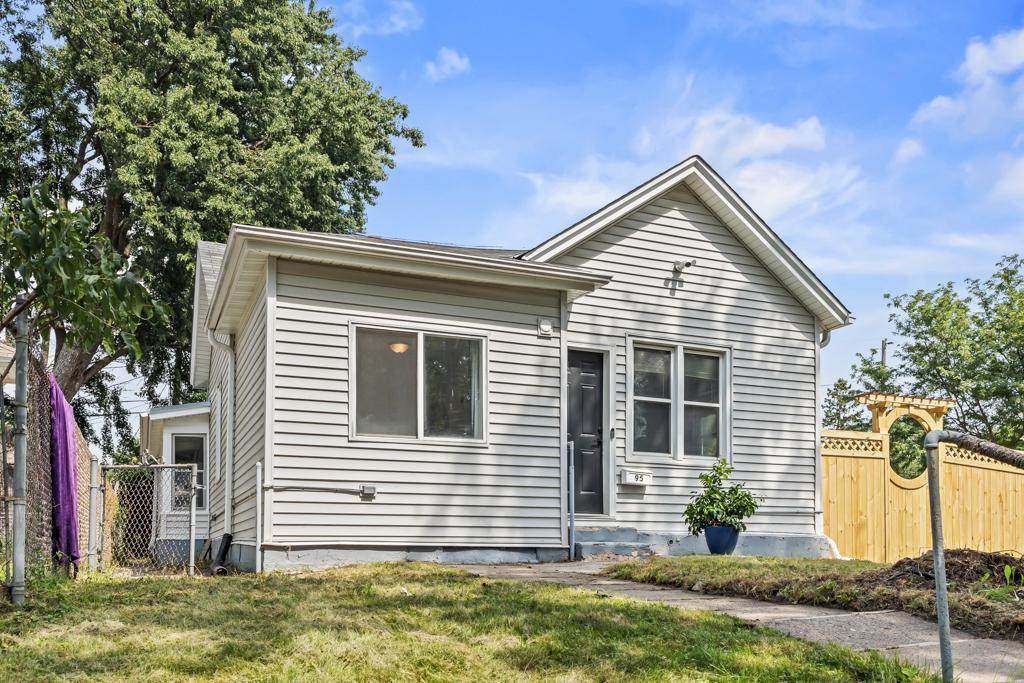 95 Front Avenue - Photo 1