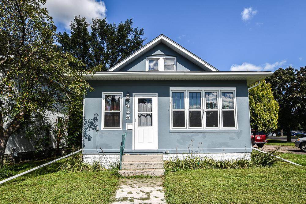425 Brainerd Avenue - Photo 1