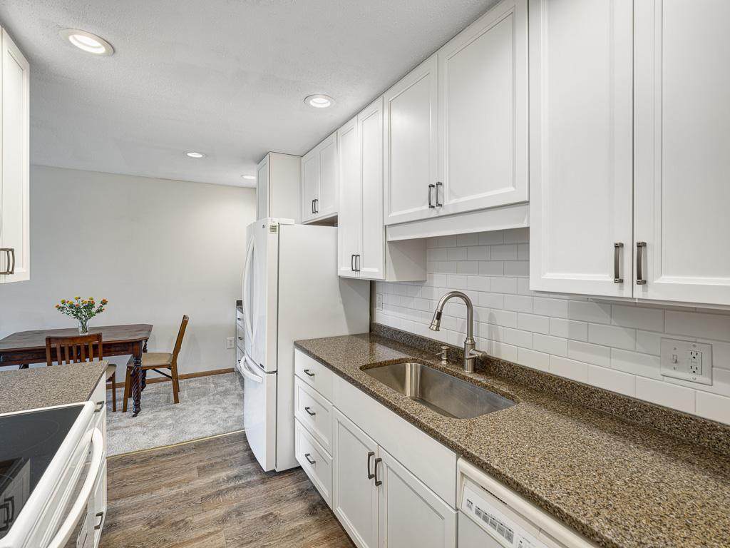 3421 Kent Street - Photo 1