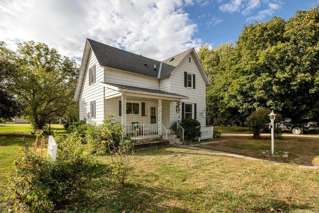 208 Dugan Street - Photo 1